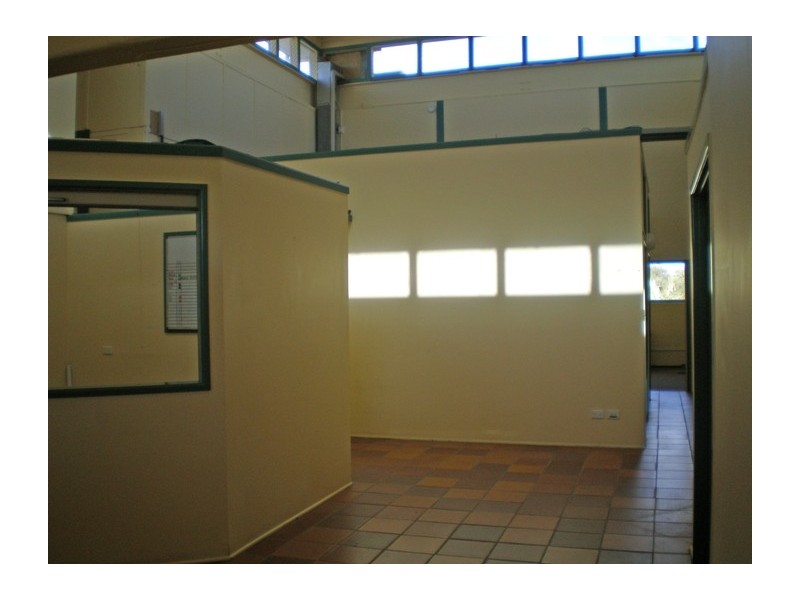 27 Coral Street, Maleny QLD 4552