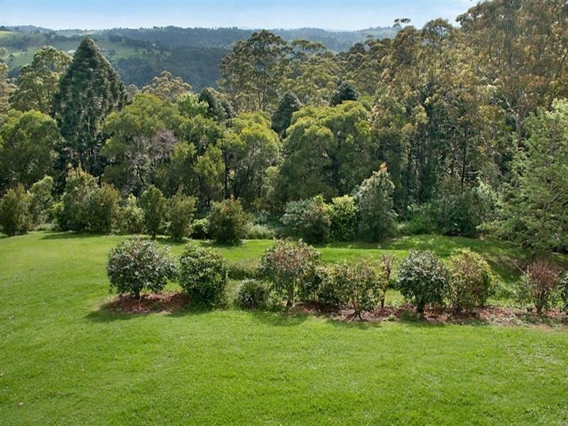 21 Rosella Road, North Maleny QLD 4552