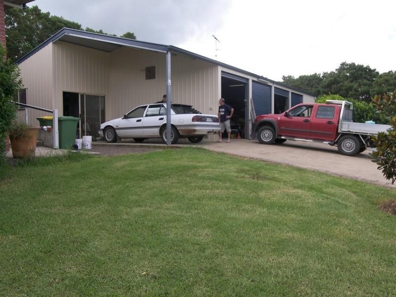 614 Mountain View Road, Maleny QLD 4552