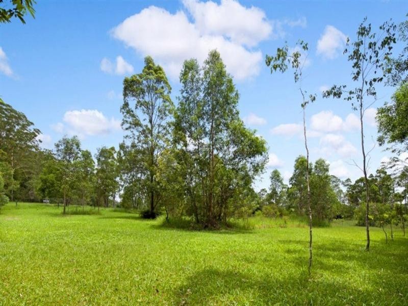 64 Harold Place, Peachester QLD 4519