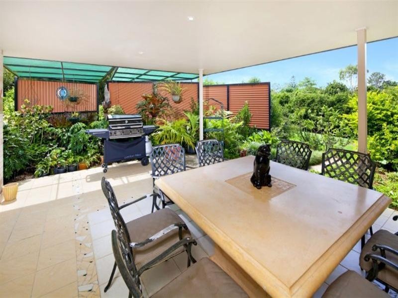 7 Burgess Avenue, Maleny QLD 4552