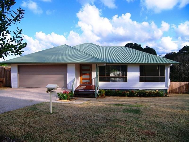 15 Wongabel Street, Maleny QLD 4552