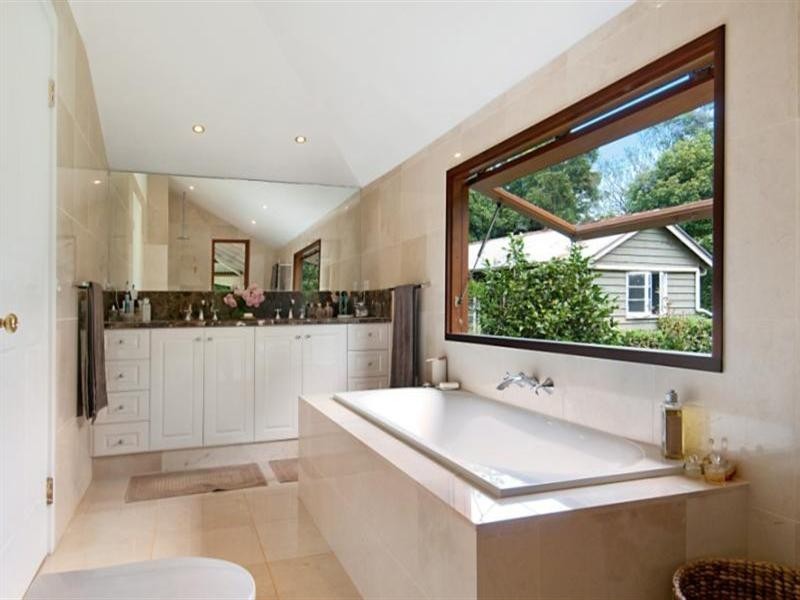 1085 Landsborough-Maleny Road, Maleny QLD 4552