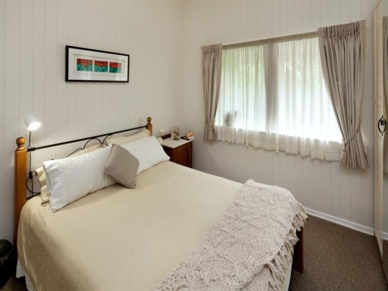 25 Beech Road, Landsborough QLD 4550