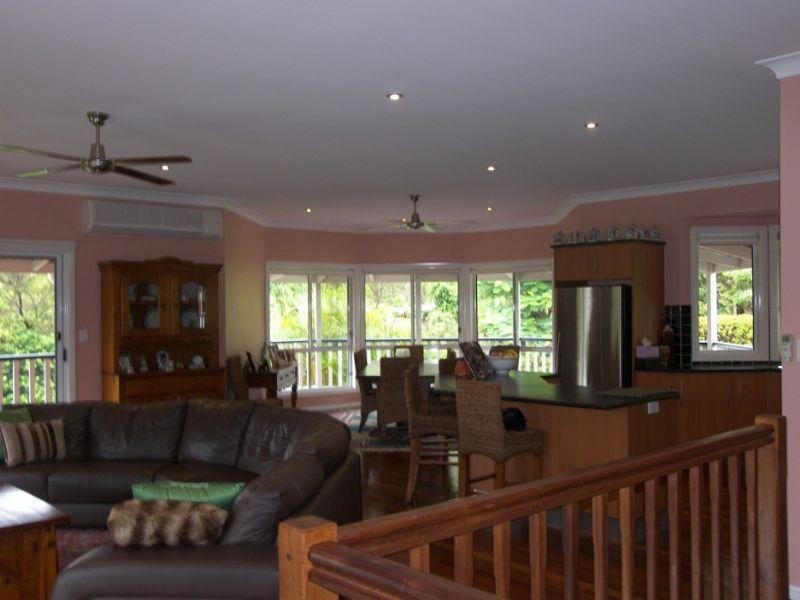 12 Grandview Road, Maleny QLD 4552