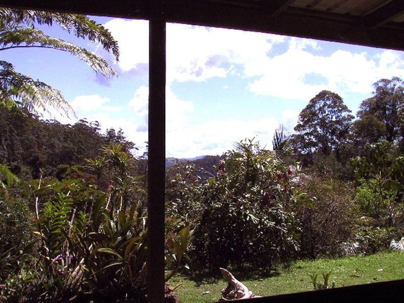 215 Mears Lane, Bellthorpe QLD 4514