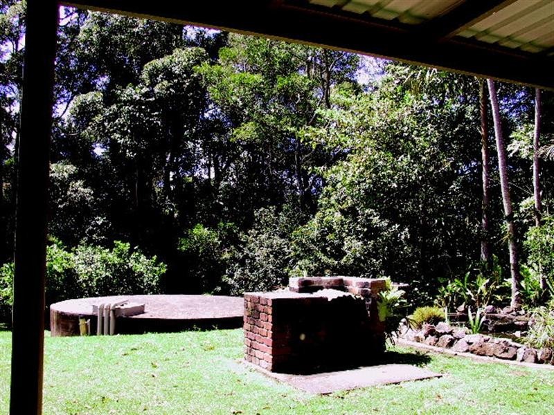 215 Mears Lane, Bellthorpe QLD 4514