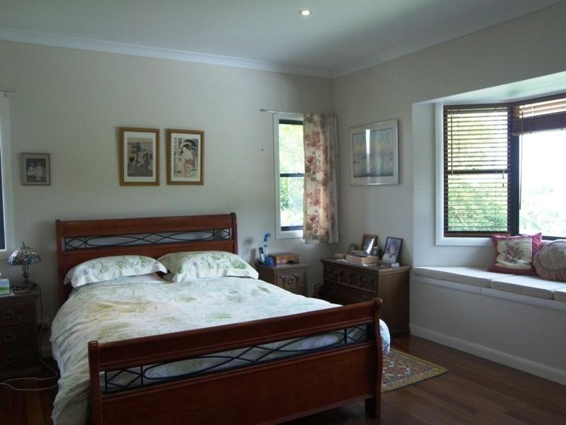 8 Lansdowne Rise, Maleny QLD 4552