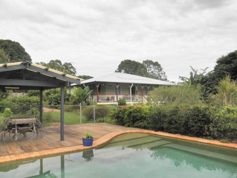 20 Hamilton Close, Mooloolah Valley QLD 4553