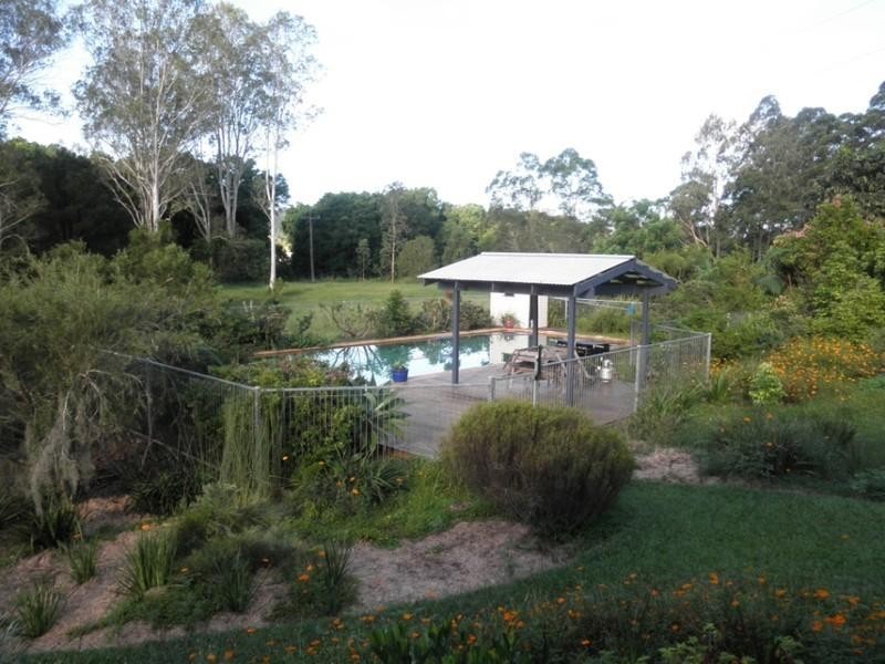 20 Hamilton Close, Mooloolah Valley QLD 4553