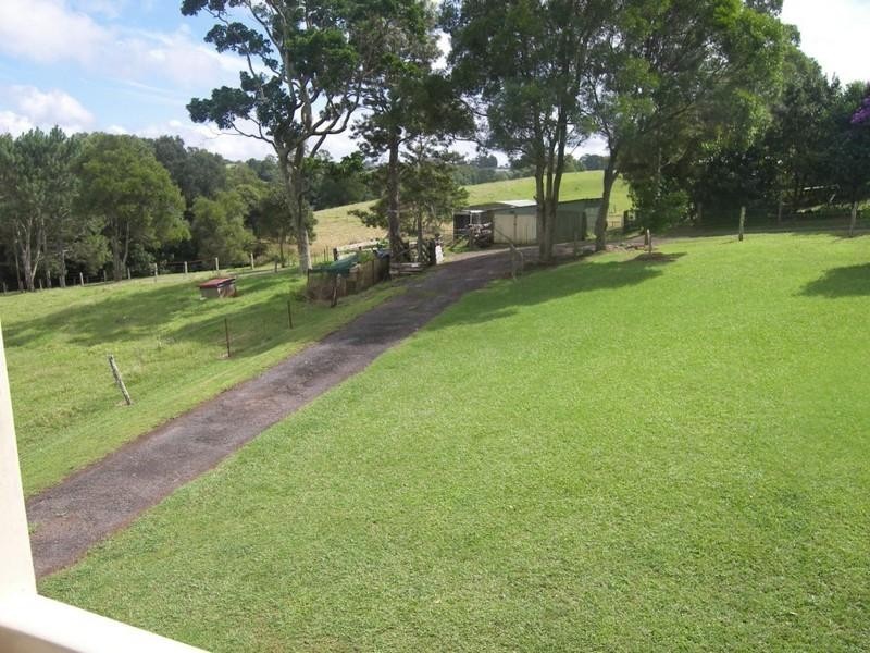 78 Dixon Avenue, Maleny QLD 4552
