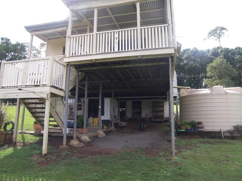 78 Dixon Avenue, Maleny QLD 4552