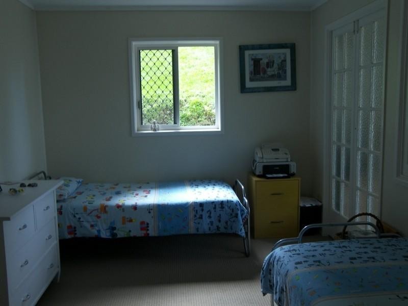 78 Dixon Avenue, Maleny QLD 4552