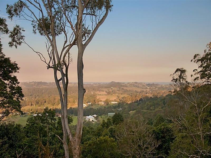 6 Topaz Street, Mapleton QLD 4560