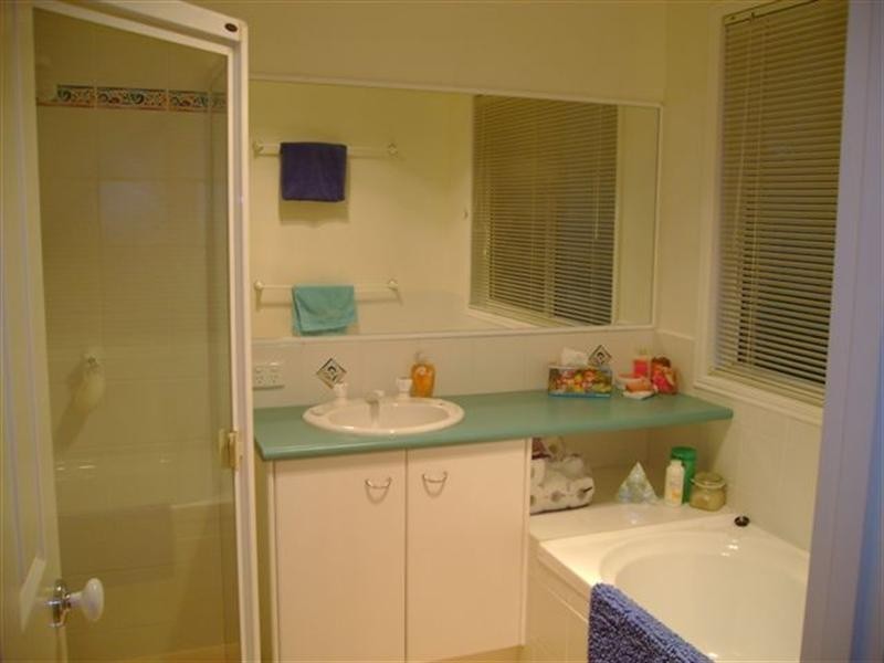 15 Bridgewater Court, Sippy Downs QLD 4556