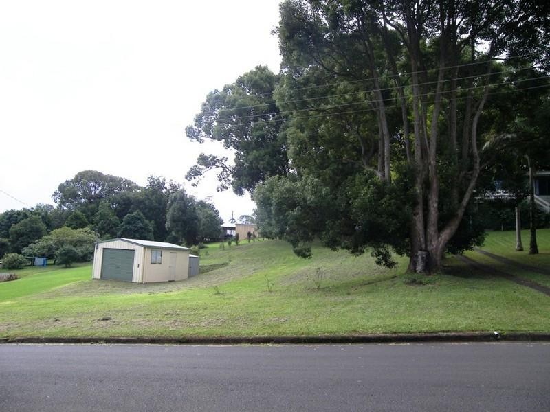 22 Miva Street, Maleny QLD 4552