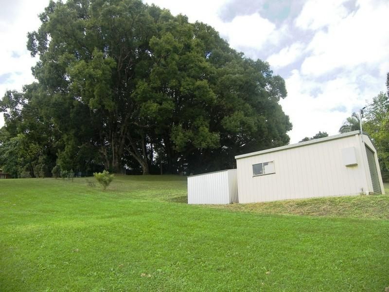 22 Miva Street, Maleny QLD 4552