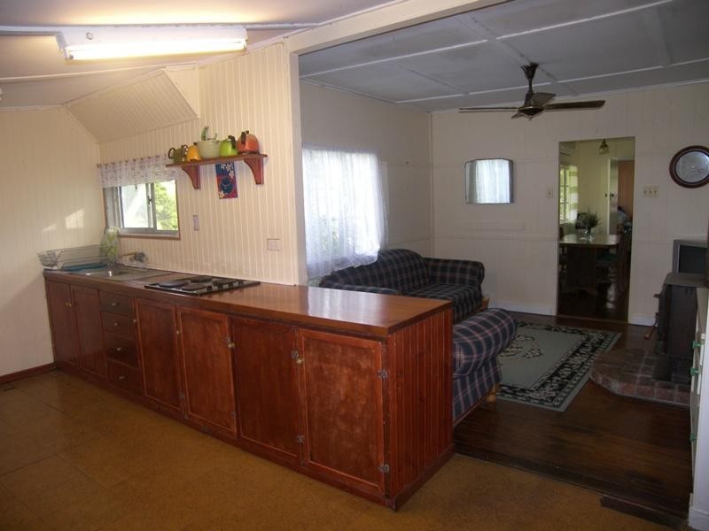 Cambroon QLD 4552