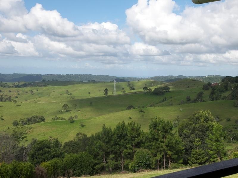 Cambroon QLD 4552