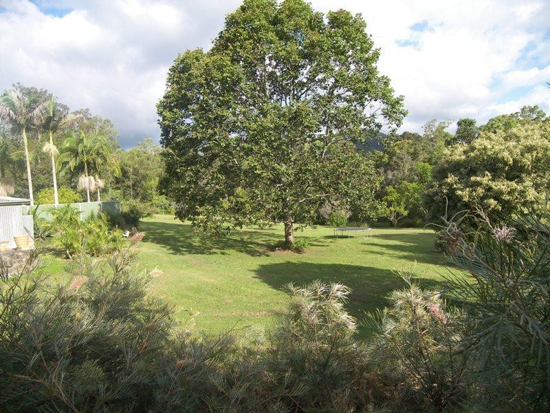 Cambroon QLD 4552