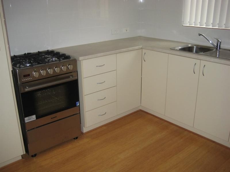 98a Eudoria Street, Gosnells WA 6110