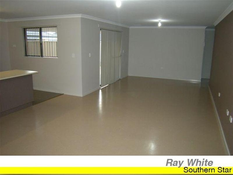 23 Jeffrey Loop, Brookdale WA 6112