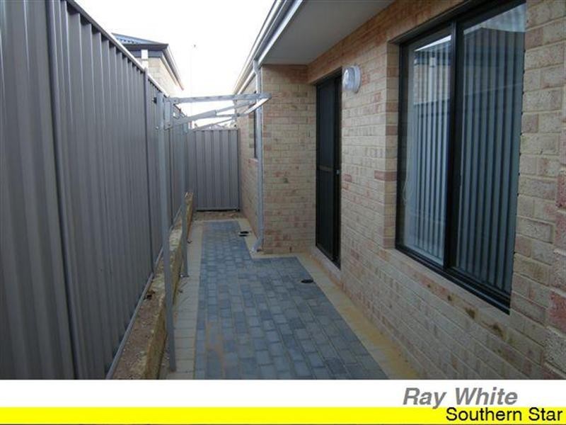 23 Jeffrey Loop, Brookdale WA 6112