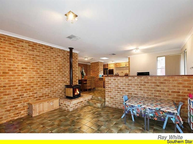 34 Jade Street, Mount Richon WA 6112