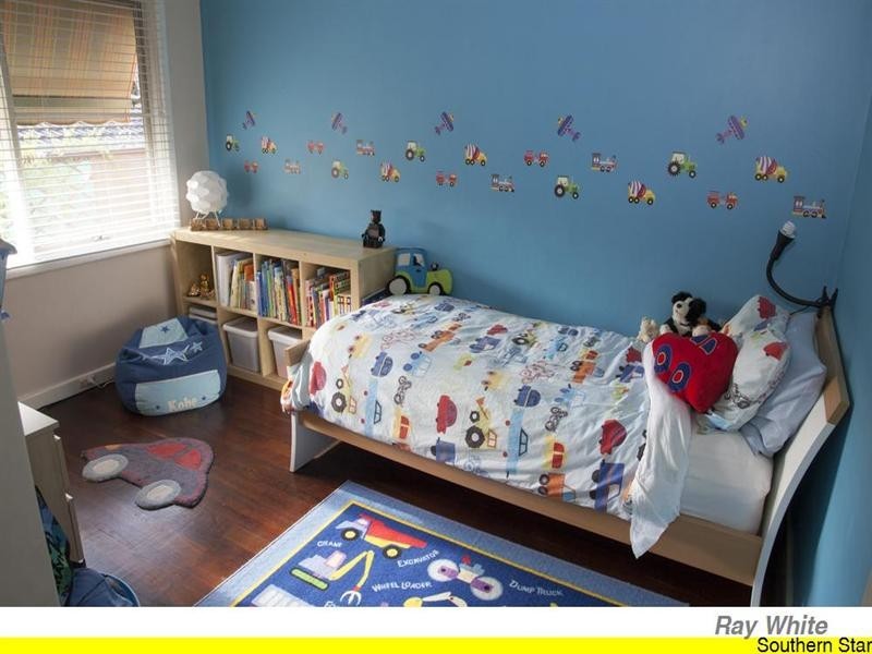 24 Peter Street, Kelmscott WA 6111