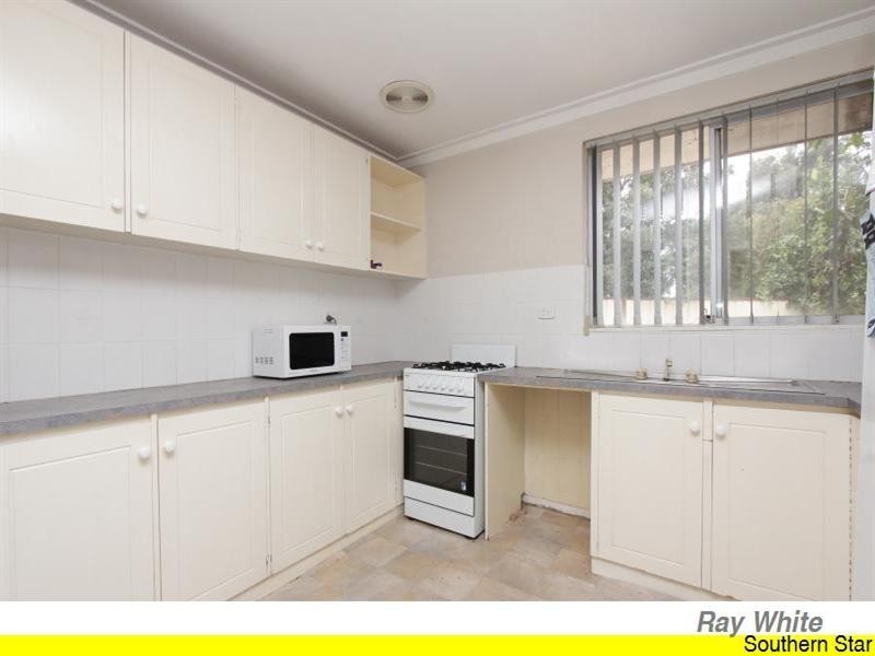 7 Hickson Avenue, Armadale WA 6112