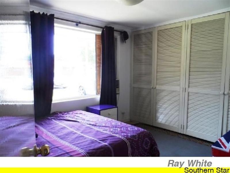 8 Pigott Street, Armadale WA 6112