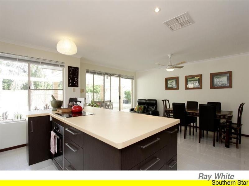 Seville Grove WA 6112