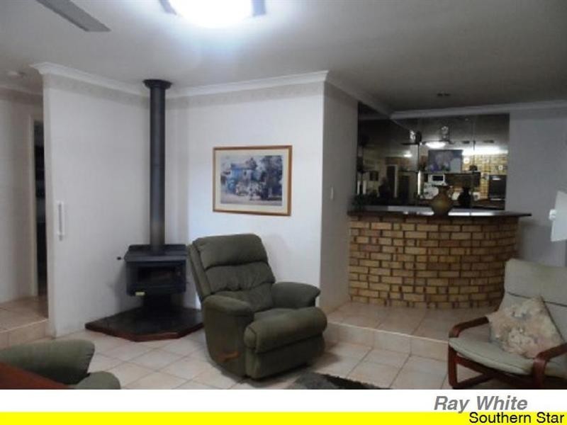 18 Braemore Street, Seville Grove WA 6112