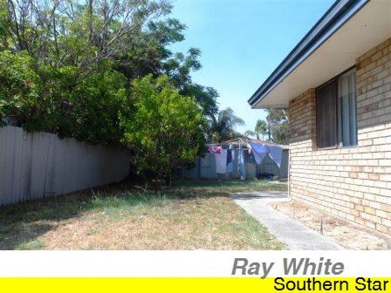 14 Cambell Road, Armadale WA 6112