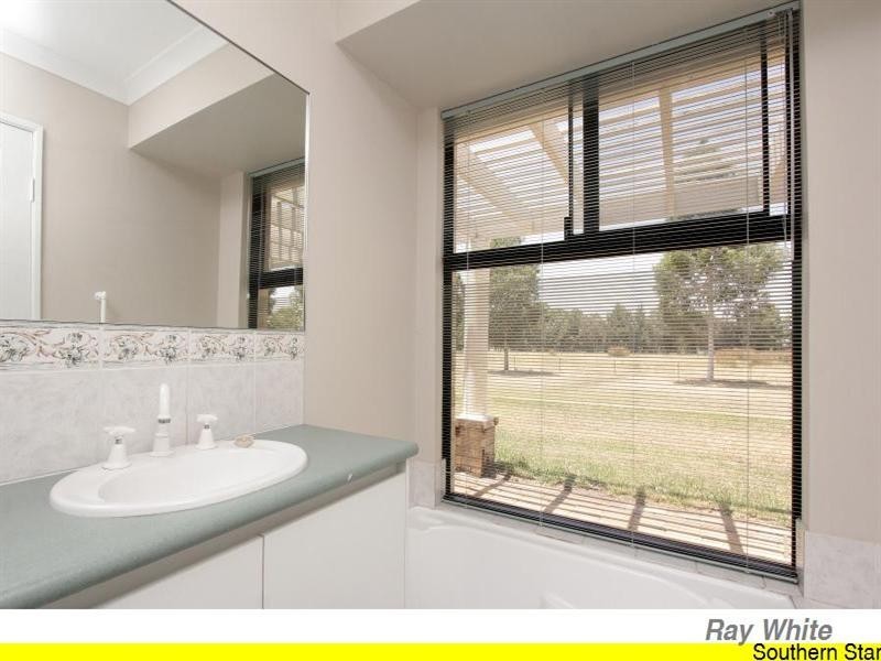 754 Rowley Road, Oakford WA 6121