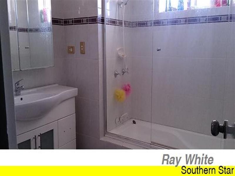 18 Faraday Street, Camillo WA 6111