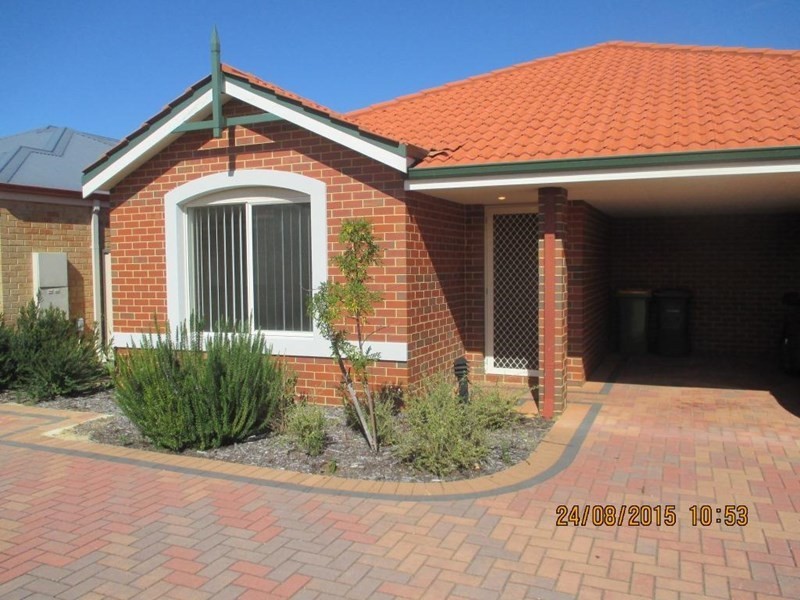 27/91 Lowanna Way, Armadale WA 6112