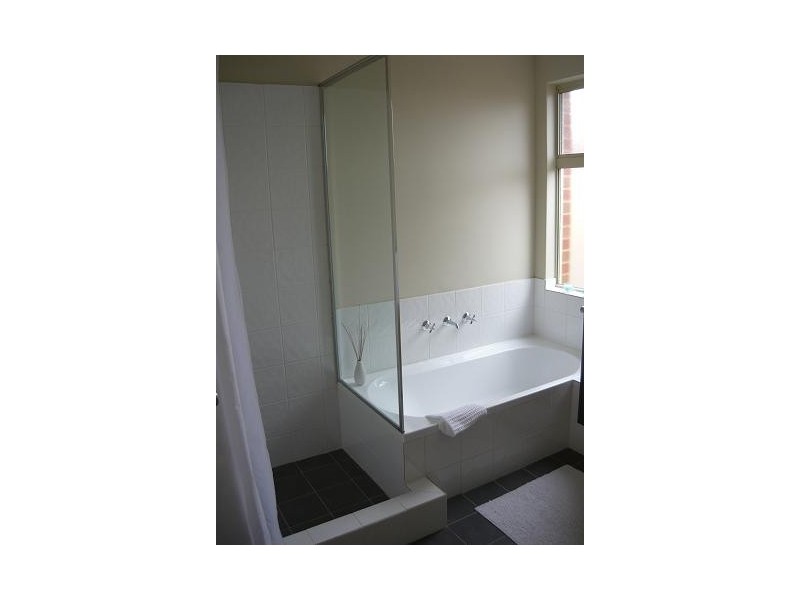 28/65 Little John Road, Armadale WA 6112