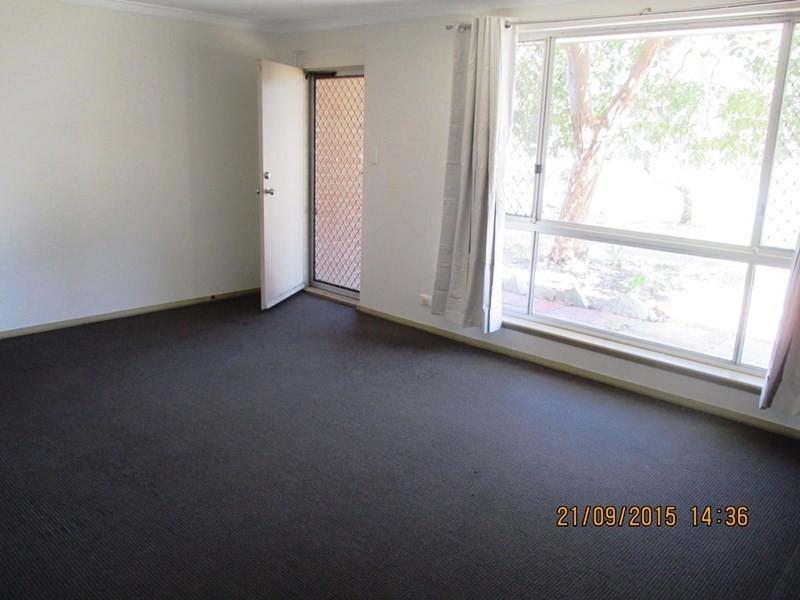 29 Burrowa Street, Armadale WA 6112