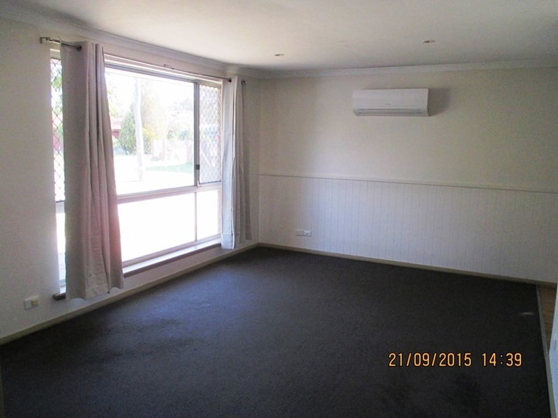 29 Burrowa Street, Armadale WA 6112