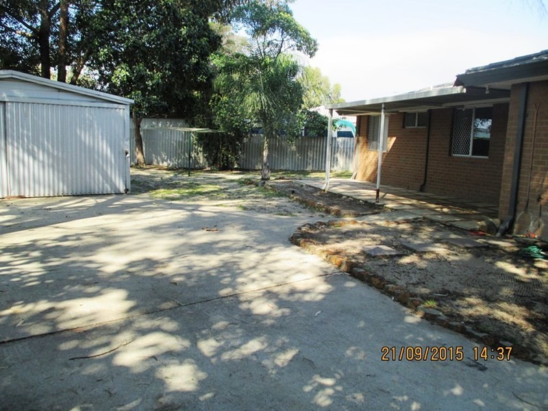 29 Burrowa Street, Armadale WA 6112