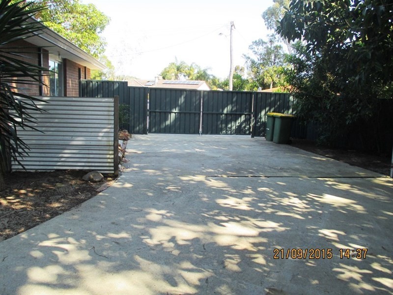 29 Burrowa Street, Armadale WA 6112