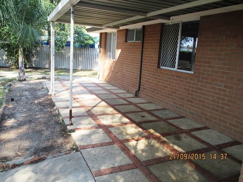 29 Burrowa Street, Armadale WA 6112