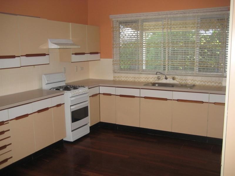 26 Selby Street, Thornlie WA 6108