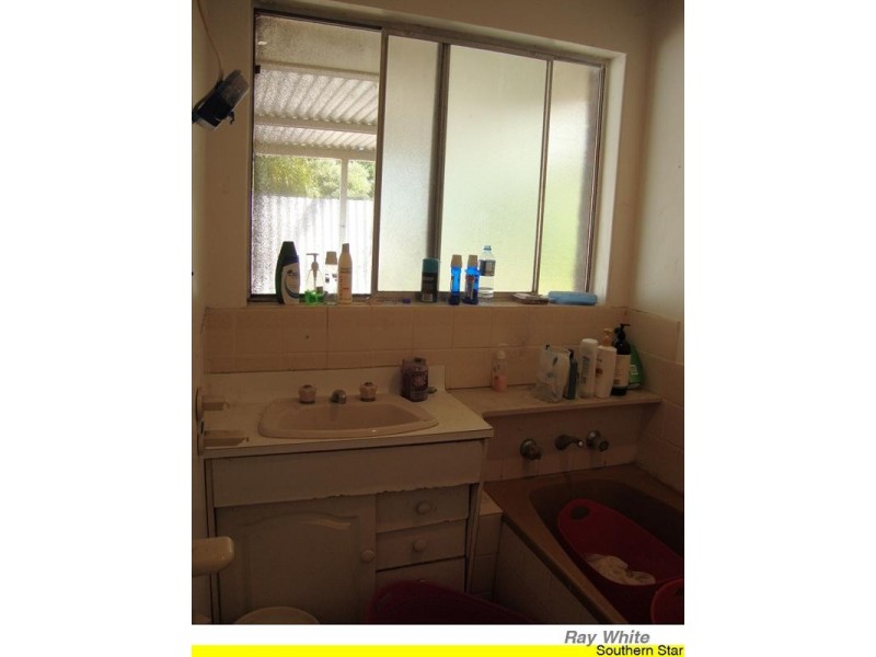 5 Slee Avenue, Kelmscott WA 6111