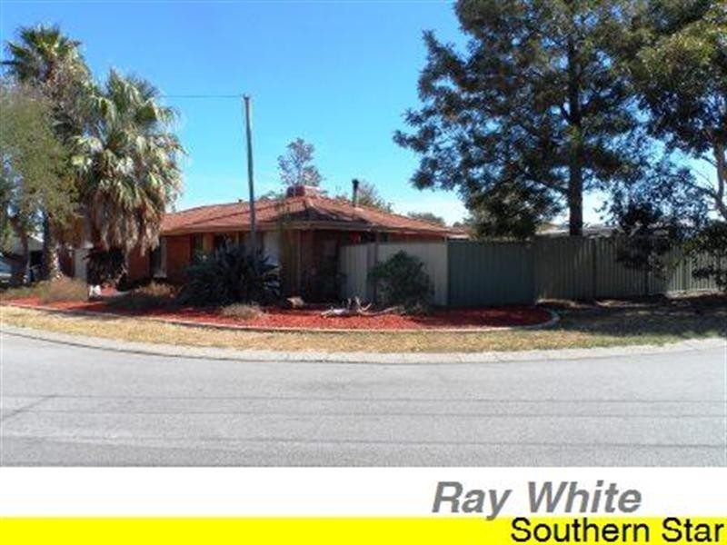 4 Smith Close, Armadale WA 6112