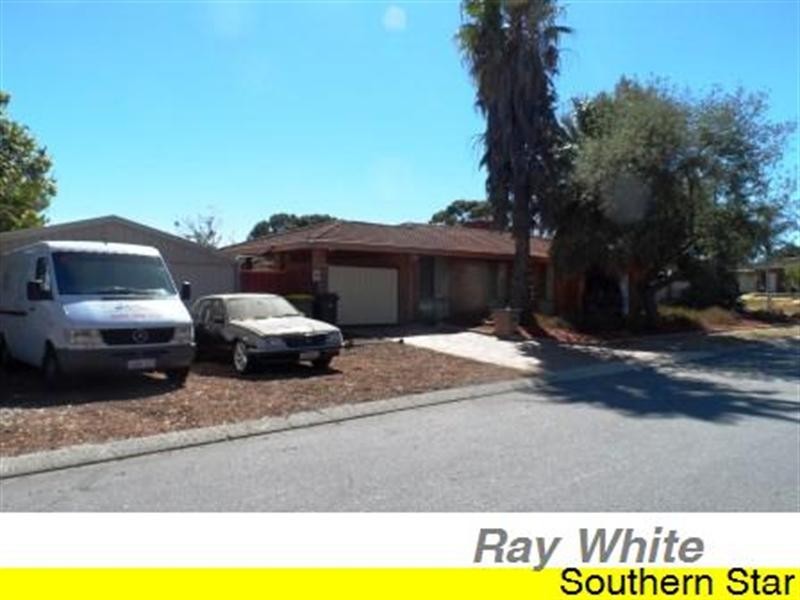 4 Smith Close, Armadale WA 6112