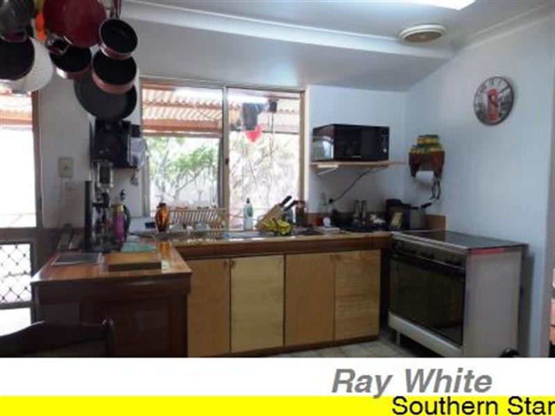 4 Smith Close, Armadale WA 6112