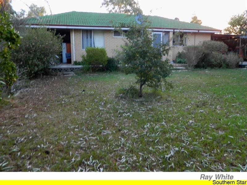 6 Silver Mallee Close, Camillo WA 6111