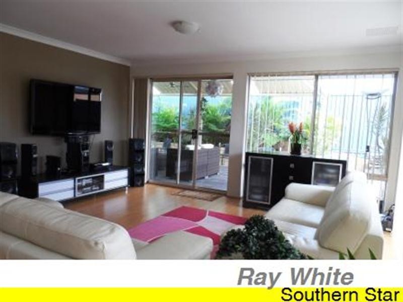 33 Plaistowe Boulevard, Byford WA 6122